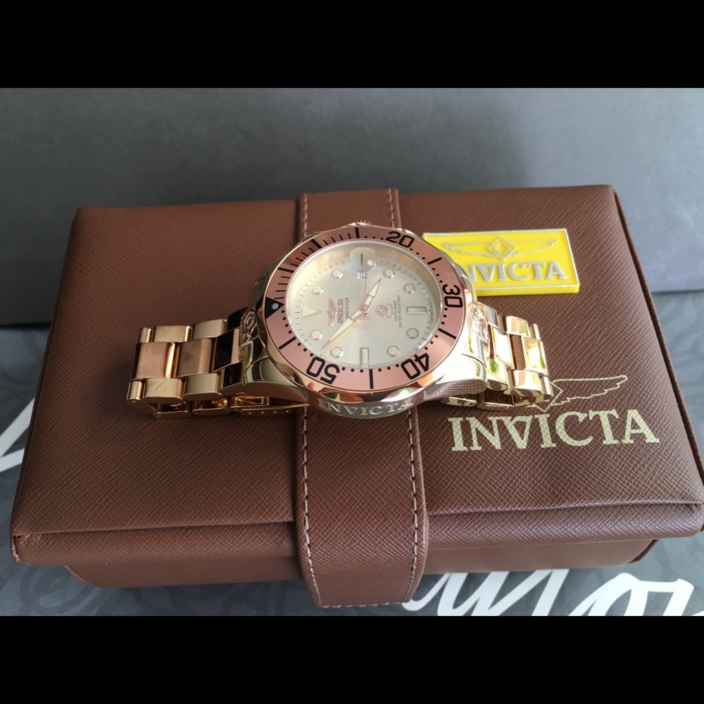 Grand Diver Rose Gold a Watch - Picture 8 of 8